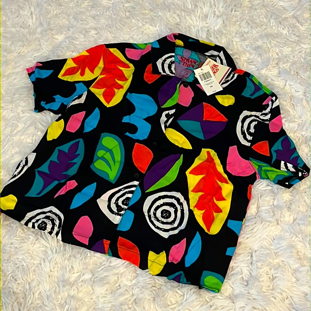 Stranger Things Eleven button up shirt NWT